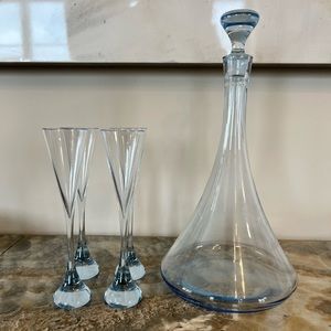Very RARE Baccarat decanter and cordial glasses set